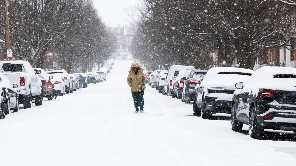 Meer dan 700.000 huishoudens zonder stroom in VS, drie doden in New York