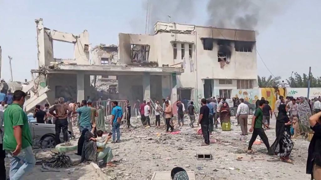 Iran: meisjesschool geraakt door Israëlische raket, tientallen doden