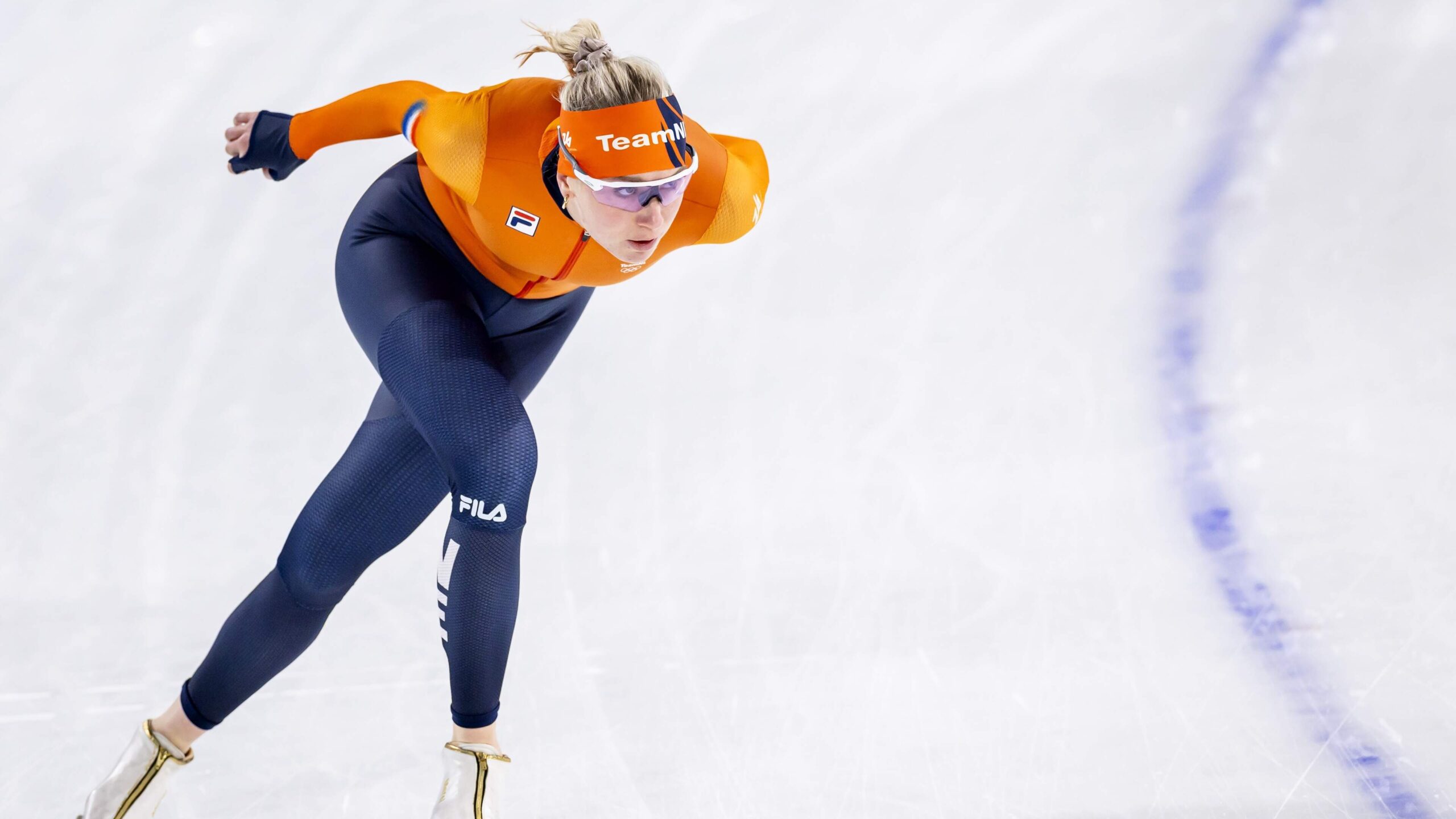 Olympische Spelen: Zwitserse skiër pakt eerste goud, bij vrouwen eerste gouden plak voor Zweedse Frida Karlosson