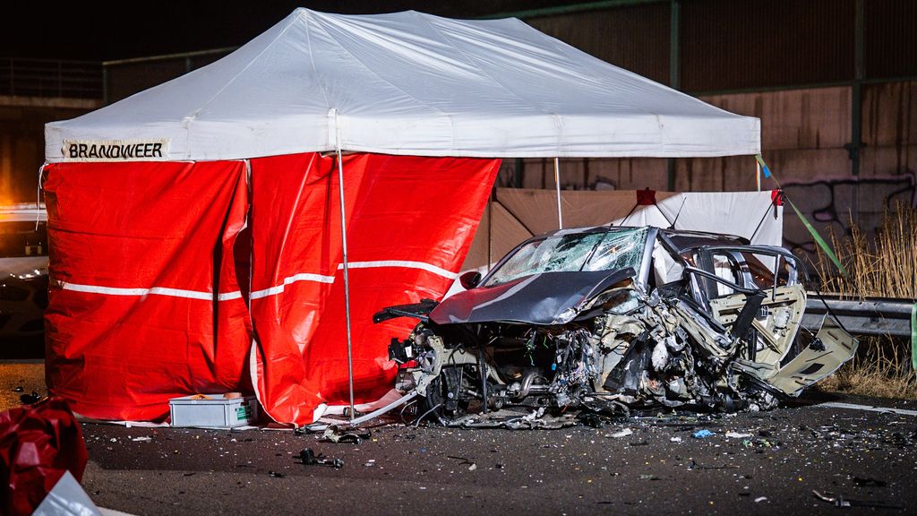 Man die gewond raakte bij ongeluk met spookrijder op A59 overleden